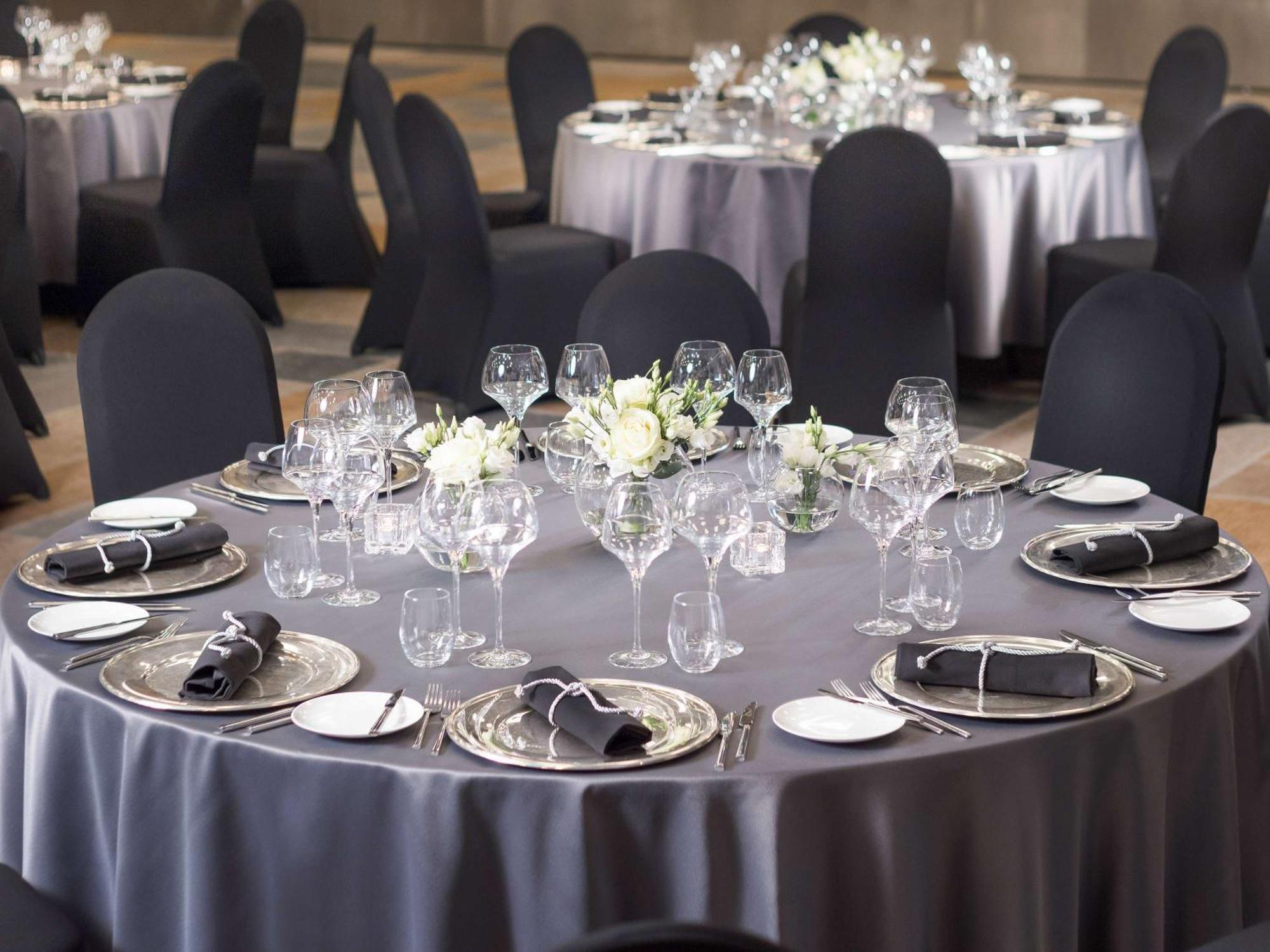 Sofitel Victoria Hotell